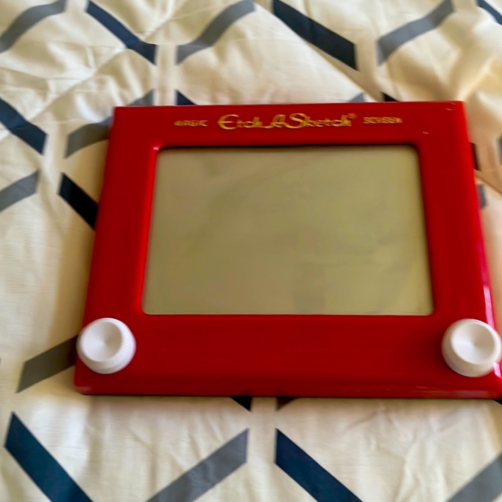 A fun toy for kids and to erase the sketch u shake the toy